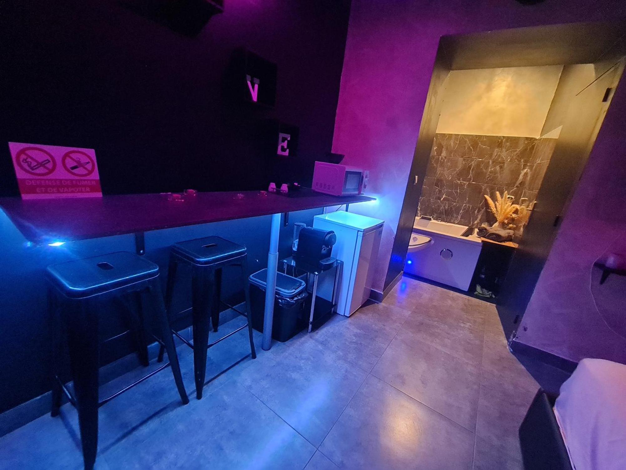 Love Room Spa Jacuzzi Ліон Екстер'єр фото